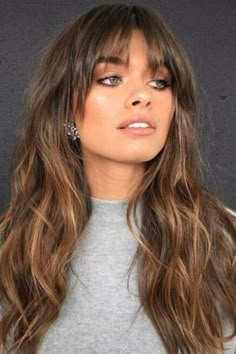 Bang Ideas, Bangs Wavy Hair, Hairstyle Idea, Fall Hair Trends, Spring Hair Color, Beautiful Hair Color, Trendy Hairstyle, Curly Hair With Bangs, Long Hair With Bangs