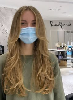 Long Layers Long Hair Wavy, Hair Layering Medium, Haircut For Thick Hair Long Layered, Haircut Ideas For Blonde Straight Hair, Golden Blonde Long Layers, Three Layer Haircut Long, Long Layers Face Framing Curtain Bangs Straight Hair, Belly Conklin Haircut, Long Blonde Layered Hair Face Framing