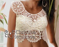 Crochet lace crop top cultivo boho hippie crochet blanco silk viscose milk ivory/ IN STOCK Romantic Lace Blouse, Lace Summer Tops, Crochet Lace Blouse, Rave Party, Crochet Lace Top, Crochet Tops Free Patterns, Beige Boho