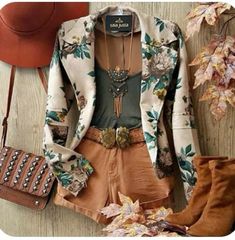 Mode Tips, Mode Boho, On The Floor, Mode Inspiration, Outfits Casuales, The Floor, Look Fashion, Boho Outfits, Passion For Fashion