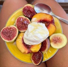 Healthy Recipes Aesthetic, Coquette Diary, Figs Fruit, Recipes Aesthetic, Think Food, Food Is Fuel, Just A Girl, Sangria