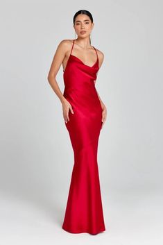 wedding guest dress Nadine Merabi, Red Dress Women, Wedding Guest Dresses, Dress Crafts, Simple Wedding, Guest Dresses, Short Tops, Mother Of The Bride, Wedding Guest Dress