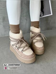 #угги #обувь зимняя обувь #сапоги Shoes Teen, School Looks, Korea Fashion, Platform Boots, Brown Boots, Group Chat, Winter Boots, Beach Outfit, Casual Shoes