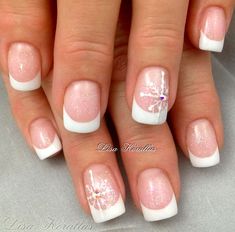 Sns Nails Colors, Cruise Nails, White Gel Nails, Gel Nails French, Ring Finger Nails, Fancy Nail Art, Nail Designs Ideas, Classy Nail Designs, French Manicure Nails