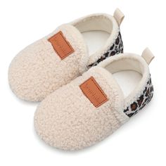 PRICES MAY VARY. Upper: Soft sherpa upper with high stretchability keep kid's feet warm and comfort all the winter. Outsole: The rubber outsole of the girls' and boys' slippers is designed with traction in non-slip texture on outsoles allow kids to run around without the worry of slipping. Insole: Soft velvet-wrapped insole and lining offer kid a 360-degree comfort and warm fit. Slip-on design: Slip-on closure with stretchable collar allows Mom and Dad for quick and easy on and off and prevent f Boys Slippers, Christmas Slippers, Toddler Christmas Gifts, Toddler Wearing, Toddler Slippers, Soft Slippers, Kids Slippers, Fashion Slippers, Warm Slippers