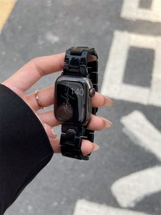 Resin Watch, Black Apple, Apple Watch Accessories, Estilo Chic, Apple Watch Strap, Watch Gifts, Women Wrist Watch, Apple Products