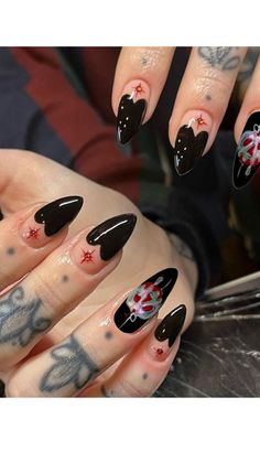 333 Nail Design, American Traditional Nails, Mothman Nails, Mitski Nails, Goth Gel Nails, Black Short Almond Nails, Cute Grunge Nails, Simple Gothic Nails, Sammi Jefcoate Nails