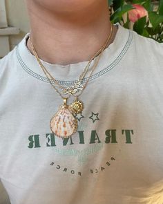 ✩ Handcrafted ✩ Yellow Gold Plated Necklace ✩ Natural Sea Shell ✩ Three shell colors (Red, Yellow, and Orange) ✩ 18" (One Size) ｡｡｡ Shell Necklace, Shell Necklaces, Gold Plated Necklace, Sea Shell, First Photo, Earring Necklace, Ring Necklace, Red Yellow, Red Color