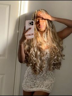 #hair blond frenchcurls Braids Hairstyles French, Blonde French Curls, Curls Braids Hairstyles, Braids French Curls, French Curls Braids, Curly Braid, Hairstyles French, Braids French, French Curls