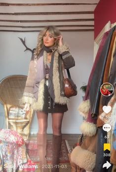 Bau Outfits, Winter Outfits 70s, Midwest Winter Outfits, Whimsical Fall Outfits, Whimsical Winter Outfit, Penny Lane Coat Outfit, Hippie Style Winter, 70s Winter Outfits, Winter Hippie Outfits Boho