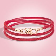 Three loops of luscious burgundy to feel closer together. Meet the new Nodo bracelet. Bling Bling, Wrap Bracelet, Bangles, Bordeaux