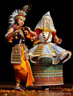 Manipuri by urvee bharadia on 500px Manipuri Dance, India Traditional Dress, Indian Classical Dancer, Dance Of India, Cultural Dance, Frida Art, Indian Classical Dance, Dance Images, Dance Paintings