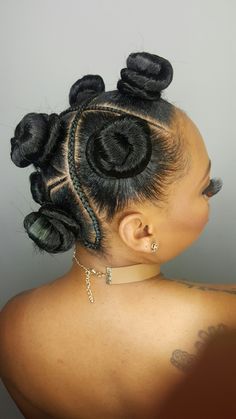 Head Rap, Bantu Knots Hairstyles, Afrocentric Hair, Afrocentric Hairstyles, Bantu Knot Hairstyles, Braiding Hairstyles, Dreadlock Hair, Bantu Knot, Flat Twist Updo