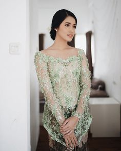 Kebaya Payet Tunangan Kebaya Indonesia Pernikahan Tunangan