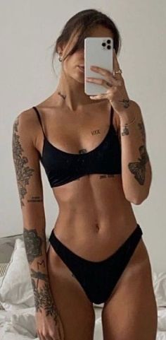 Girl Neck Tattoos, Full Body Tattoo, Stylist Tattoos, Fitness Inspiration Body, Feminine Tattoos, Simplistic Tattoos, Body Inspiration, Piercing Tattoo