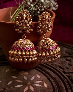 Jumkas Gold Indian Bridal, Jumkis Indian Jewelry Gold, Jumkas Antiques, Golden Jhumka