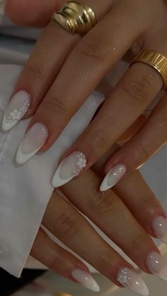 Almond White Design Nails, Christmas Gel X Nails Almond, French Tip Nail Designs Winter, Almond Nails With Rhinestones Simple, Almond Nails Ideas White, Nail Ideas White Almond, Wedding Day Nails Almond, White Bride Nails, White Nail Inspo Almond