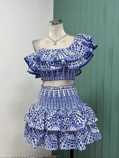 Cute Dresses And Skirts, Tropical Two Piece Outfit, Cute Summer Skirt Outfits, Cute Summer Dresses Short, Top Styles For Women, Beach Day Outfit Summer, Patterns Outfit, Beach Summer Outfits, Clothes For Women Summer