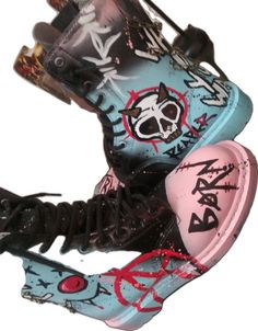 Painting On Boots, Seditionaries Boots, Halloween Grunge High-top Platform Boots, Halloween Punk High-top Platform Boots, Weirdcore Platform Boots, Punk Skull Boots, Lady Lake, Don't Fear The Reaper, Love Express