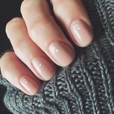 Minimal Nails Art, Dot Nail Art, Latest Nail Trends, Minimalist Nail Art, Minimal Nails, Short Nails Art, Super Nails, Ideas Nails, Trendy Nail Art