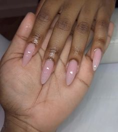 Light Pink Short Almond Nails, Medium Almond Acrylic Nails, Sharp Almond Nails, Drippy Nails, Oval Shaped Nails, Real Nails, Pretty Braids, Gel Toe Nails, Short Almond Nails