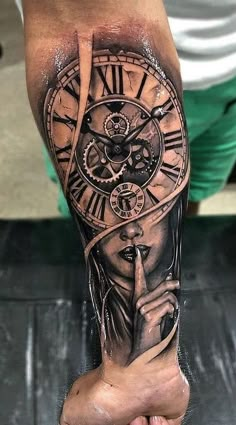 Cool Meaningful Tattoos, Clock Tattoo Sleeve, Pocket Watch Tattoos, Clock Tattoo Design, Full Arm Tattoos, Half Sleeve Tattoos For Guys, Watch Tattoos, Medusa Tattoo