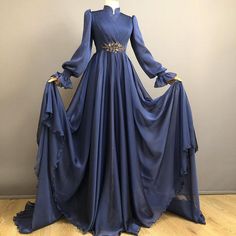 Prom Dress Long Sleeves, Evening Dress Beaded, Evening Dress Patterns, A Line Prom Dress, Prom Dress Long, Blue Evening Dresses, Moroccan Caftan, Dress Long Sleeves, Fantasy Gowns