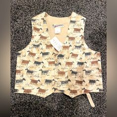 Vintage Kids Size 5/6 Vest With I Believe Cattle Or Sheep On It. Has Original Tag From The Broadway Department Store Kids Vest, Coats Vintage, Vintage Kids, Vintage Children, Kids Jacket, Department Store, Sheep, Broadway, Kids Shop