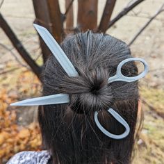 Scissors Design, Fabric Scissors, Hair Bun, Funky Jewelry, Goth Fashion, Bun Hairstyles, Cute Jewelry, Things To Buy, Hair And Nails