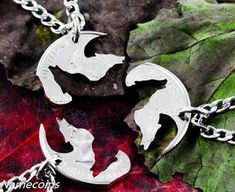 Wolf Friendship necklaces, 3 piece Interlocking quarter jewelry set, h - NameCoins Wolves Howling, Set Of Jewelry, Dolphin Jewelry, Wolf Necklace, Kay Jewelry, Wolf Jewelry, Bff Necklaces, Turquoise Jewelry Native American, Friendship Jewelry