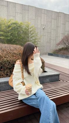 Classy Korean Fashion, Curvy Korean Outfits, Wide Legged Pants Outfit, Japan Fashion Women, Paris Outfits, Looks Chic, 가을 패션, Girly Outfits, Korean Outfits