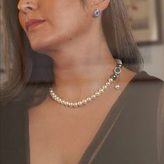 Gold(14K) : 3.87gBrilliant cut Diamonds (VS clarity & H-I colour): 0.29ctRose-cut Diamond : 0.05ctEmerald : 2.05ctSouth-Sea Pearls: 212ctTahitian pearls : 14.50ct Emerald Pearl Necklace, Long Necklace Outfit, Small Diamond Necklace, South Sea Pearl Necklace, Necklace Outfit, Gold Pearl Necklace, Sea Pearl, Diamonds And Gold, South Seas