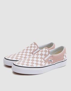 Vans Shoes Fashion, Vans Shoes Women, Custom Vans Shoes, Vans Classic Slip, Cute Sneakers, Womens Golf Shoes, Aesthetic Shoes