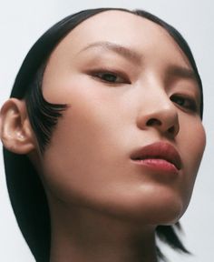 Asian Modeling, Chic Manicure, Modeling Poses, Sheer Lipstick, Asian Man, Magazine Editorial, Beauty Images, Make Up For Ever