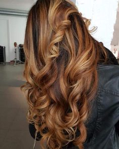 Golden Blonde Highlights On Dark Hair, Auburn Blonde Highlights, 2025 Rebrand, Auburn Blonde, Highlights On Dark Hair, Blonde Highlights On Dark Hair, Temporary Hair Dye, Dip Dye Hair, Golden Blonde Highlights