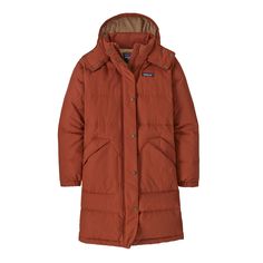 With cozy insulation and a heritage-inspired design  this women's Patagonia Downdrift parka is an easy pick for your coat rack. It's durable  warm and serves up timeless style when temperatures drop. Patagonia Nano Puff Vest, Womens Parka Winter, Ocean Plastic Pollution, Insulated Jacket Women, Down Parka Women, Patagonia Down Sweater, Patagonia Nano Puff, Patagonia Women, Parka Style