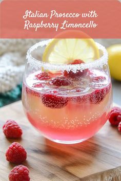 An Italian Prosecco cocktail infused with the sweetness of raspberries and a hint of limoncello. Prosecco Raspberry Cocktails, Raspberry Champagne Cocktail, Drinks To Make With Prosecco, Prosecco Christmas Punch, Drink Recipes With Prosecco, Prosseco Cocktails Recipe, Prosecco Cocktails Easy, Italian Cocktail Recipes