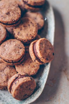 some cookies are sitting on a plate and ready to be eaten