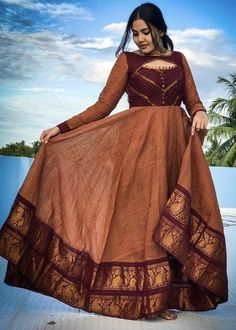 Long Frocks For Women, Frock Designs For Women, Frock Models, Anarkali Dress Pattern