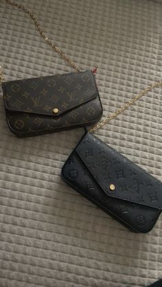 Louis Vuitton Handbags Aesthetic, Mini Pouchette Lv, Cute Louis Vuitton Bags, Sac Louis Vuitton, Dream Bags