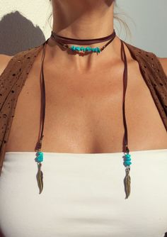 Bohemian Adjustable Lariat Choker, Adjustable Bohemian Lariat Choker, Handmade Turquoise Choker For Festivals, Bohemian Lariat Choker With Adjustable Length, Beach Lariat Jewelry With Adjustable Length, Beach Jewelry Lariat With Adjustable Length, Bohemian Lariat Choker, Bohemian Turquoise Choker For Summer, Handmade Bohemian Turquoise Choker Necklace