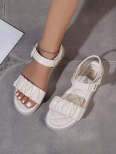 Pretty Sandals, Simple Shoes, Fashion Slippers, Stylish Sandals, Elegant Shoes