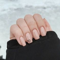 Nude Nail Designs, Heart Nail, Minimalist Nail Art, Nail Designs Valentines, Nail Art Wedding, Prom Nails, Heart Nails