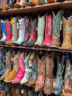 Boot Wall, Vintage Americana Aesthetic, Cute Cowgirl Boots, Americana Aesthetic, Boots Store, Looks Country, Cowgirl Aesthetic, Western Aesthetic, Boots Cowboy