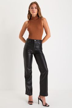 You can always rely on the Daze Denim Sundaze Black Vegan Leather High Rise Straight Leg Pants to make you look like your hottest self! Sleek vegan leather shapes these totally trendy pants that feature a high-rise waist, belt loops, a classic five-pocket cut, and a branded top button above a hidden zip fly. Straight pant legs end at ankle-length hems. Style with a cute crop top and some strappy high heels for a casual yet irresistible going-out look! Fit: This garment fits true to size. Length: Strapless Bodysuit, Casual Formal Dresses, Trendy Pants, Cute Crop Top, Cozy Winter Outfits, Lulu Fashion, Strappy High Heels, Casual Wedding Dress, Black Vegan