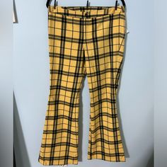 Forever21, Size Large, Yellow Plaid Dress Pants, Low Rise, Flare Pants, Brand New Never Worn! Yellow Retro Pants Affordable, Yellow Plaid Pants Outfit, Retro Yellow Pants With Pockets, Low Rise Flare Pants, Yellow Plaid Pants, Yellow Plaid Dress, Pants Low Rise, Flare Dress Pants, Yellow Flannel