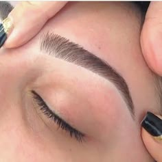 Microblading cejas ,citas :045 5524945058 La Paz ,bcs Eyebrow Growth Oil, Eyebrow Trends, Eyebrow Growth, Natural Eyebrows, Best Eyebrow Products