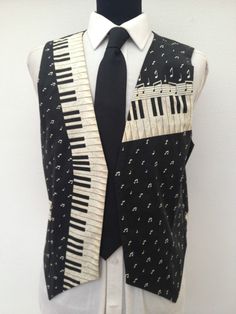 Clock Themed Outfit, Music Fashion Design, Music Clothes Aesthetic, Piano Outfit, Piano Clothes, Piano Fingerless Gloves, Silly Clothes