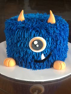 Cakes Halloween Birthday Smash Cake, Monster Cake Ideas, Halloween Smash Cake, Monster Birthday Cake, Monster Smash Cakes, Monster Cakes, Halloween First Birthday