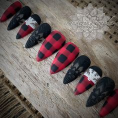 Hand painted buffalo plaid press on nails with negative space skull-snowflakes. Matte finish. *Long Stiletto shape shown  Each set is unique, no two sets are identical. Your new salon quality nail enhancements made by a professional nail artist, come with 10 custom nails with protective packaging, detailed instructions for application & removal. One application kit included per order.  Kit includes: A cuticle pusher, wood file, buffer, alcohol wipe, nail tabs, glue & a lotion spatula. Additional Nails With Negative Space, Buffalo Plaid Nails, Painted Buffalo, Nails Xmas, Nail Enhancements, Themed Nails, Unghie Nail Art, Custom Nails, Holiday Nails Christmas